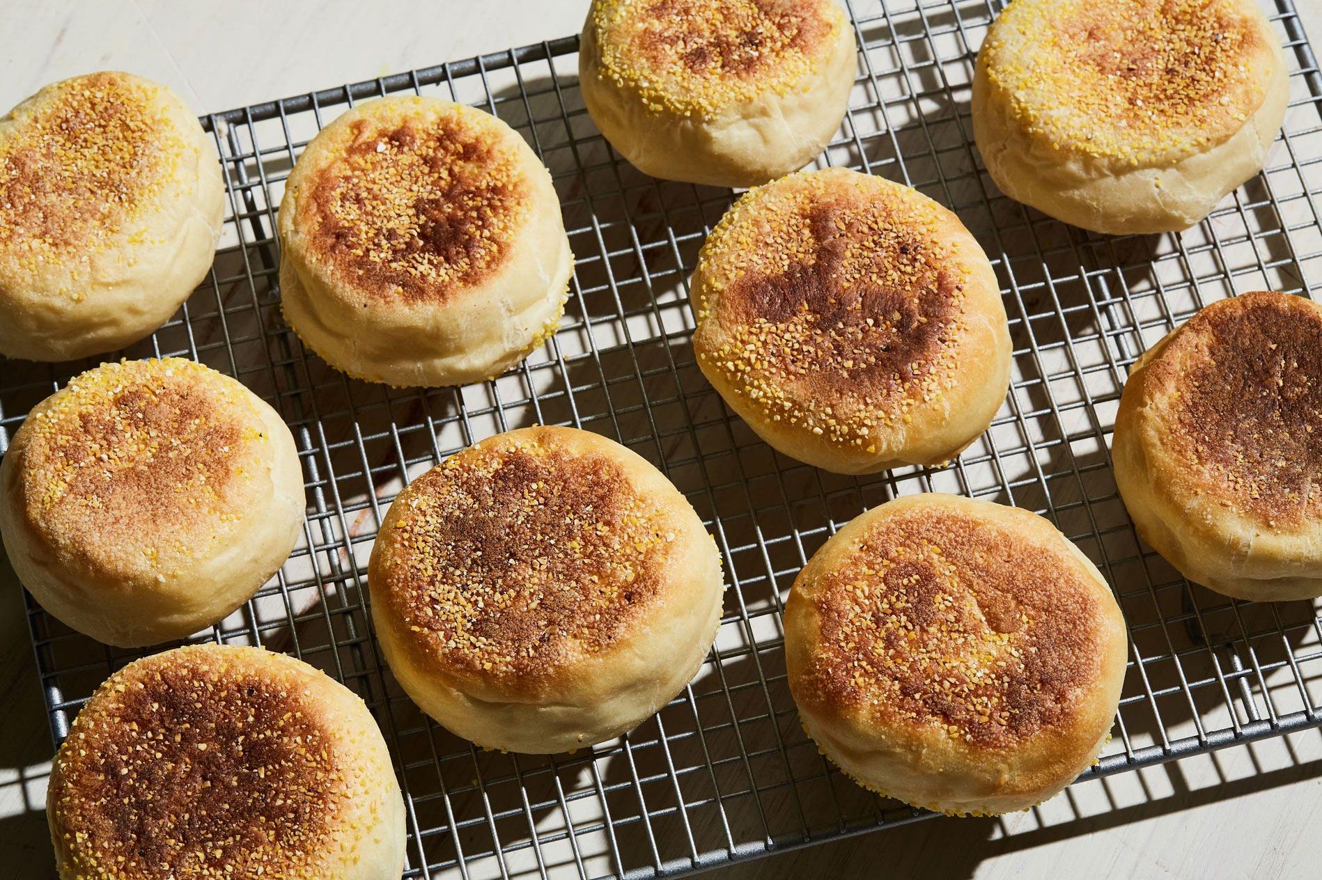  A buttery, flavor-packed English muffin, perfect for a cozy breakfast at home