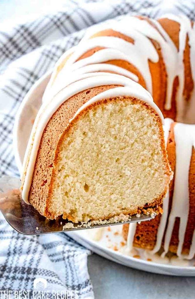  A classic pound cake with a twist of vanilla – simply divine!