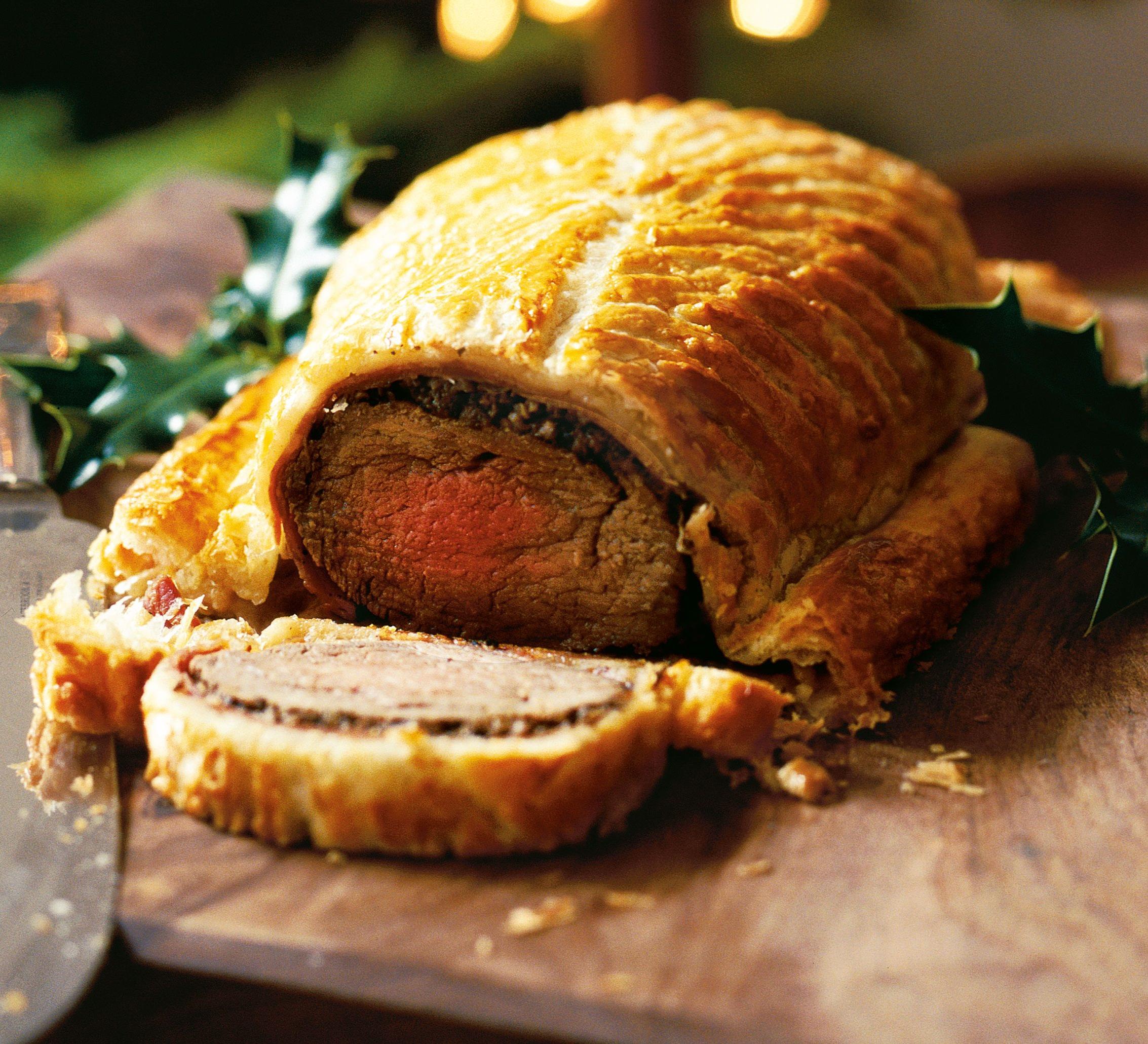  A deliciously cooked Beef Wellington with a crispy shell