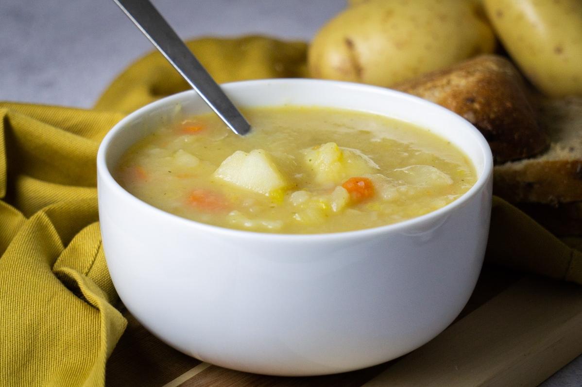  A hearty bowl of Scottish Potato Dulse Soup is perfect for those chilly autumn days!