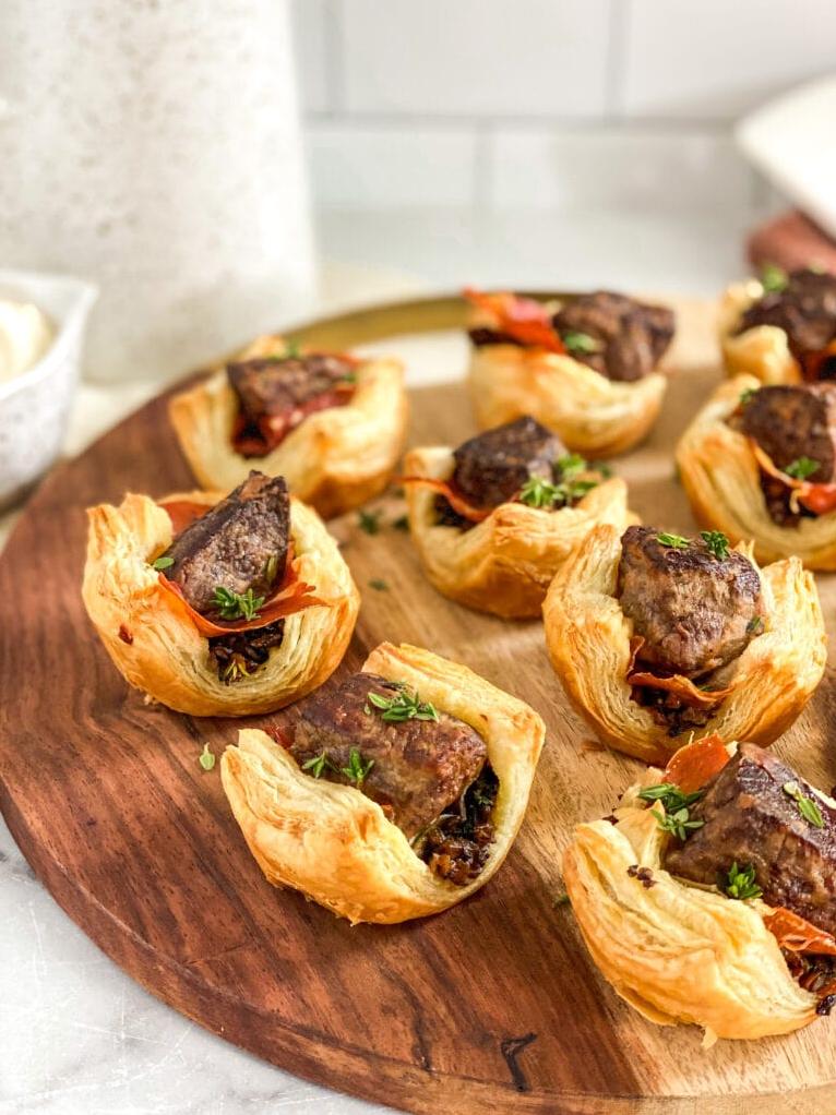  A perfect appetizer for your dinner party but also a great snack for any event.
