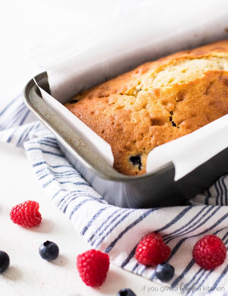  A pound cake that is bursting with fruity flavors!