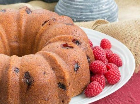  A slice of Raspberry Amaretto Pound Cake Pudding is the perfect dessert for any occasion!