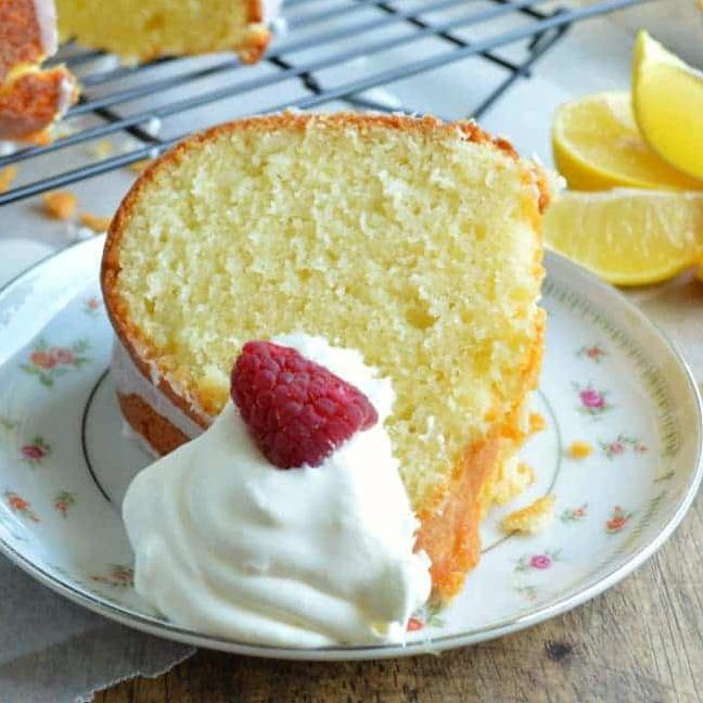  A slice of this yogurt pound cake will surely make your day better.