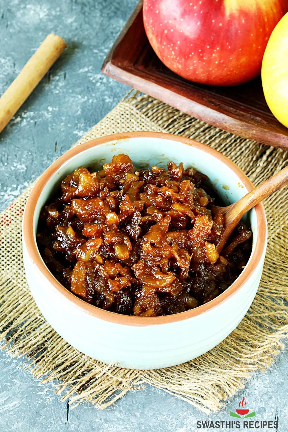  A spoonful of this chutney can elevate a simple ham or turkey sandwich.