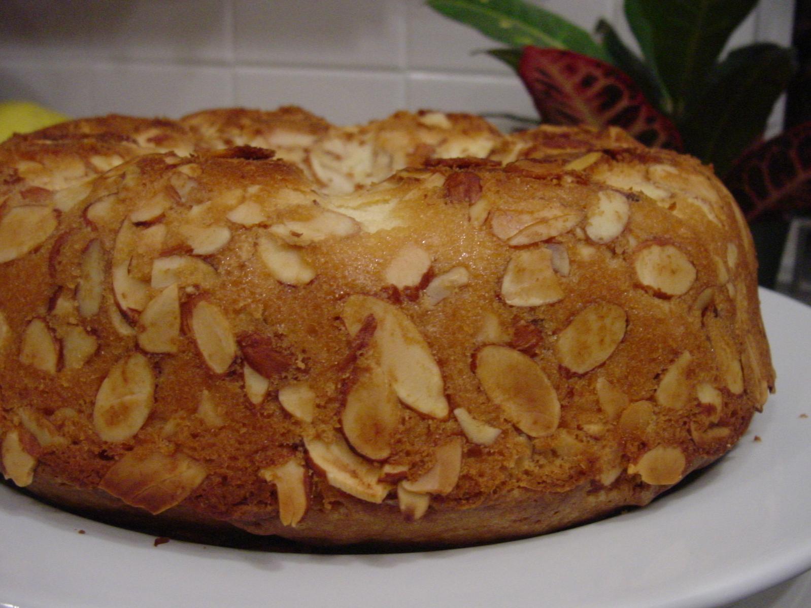  Aromatic & nutty: This cake is loaded with almond flavor and the aroma will fill your kitchen.