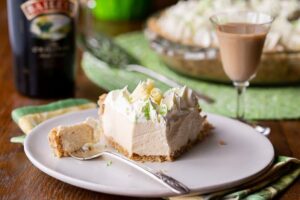 Bailey's Irish Cream Mousse Pie