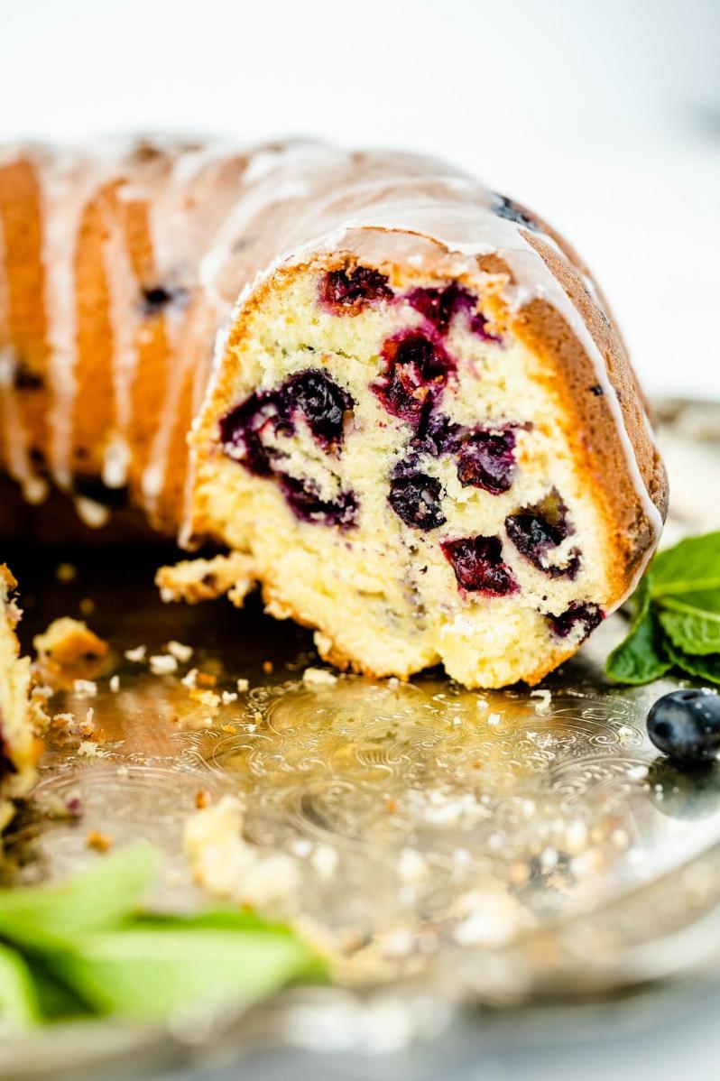 A Mouth Watering Blueberry-Lime Cake – Recipe Included!