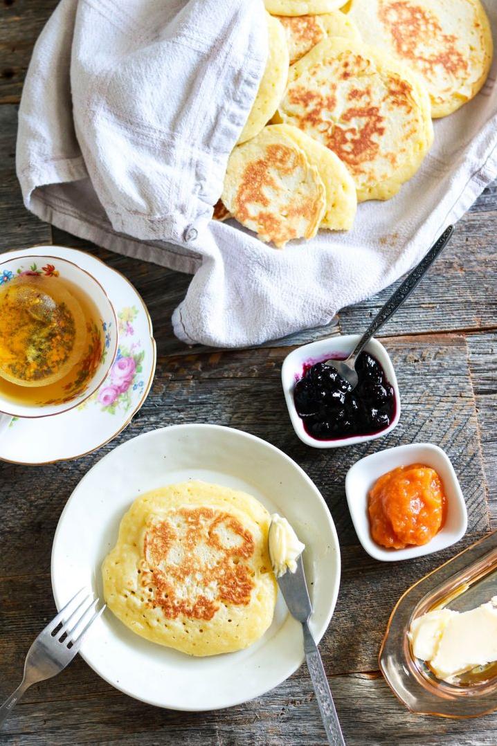 Bring a taste of Scotland to your kitchen with this crumpet recipe.