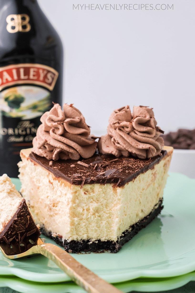  Cheesecake lovers, rejoice! You won't be able to resist the scrumptious Baileys flavor.