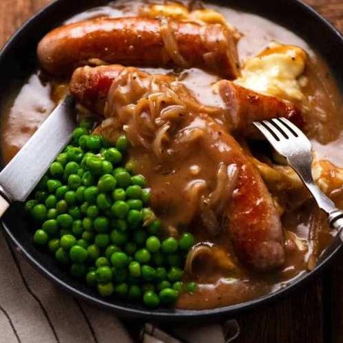  Cheesy mash with succulent sausages