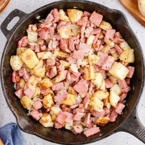  Corned beef hash: the perfect blend of salty, savory, and slightly sweet.
