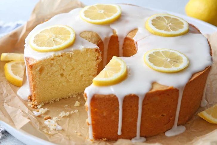  Cream cheese and lemon, a match made in cake heaven!