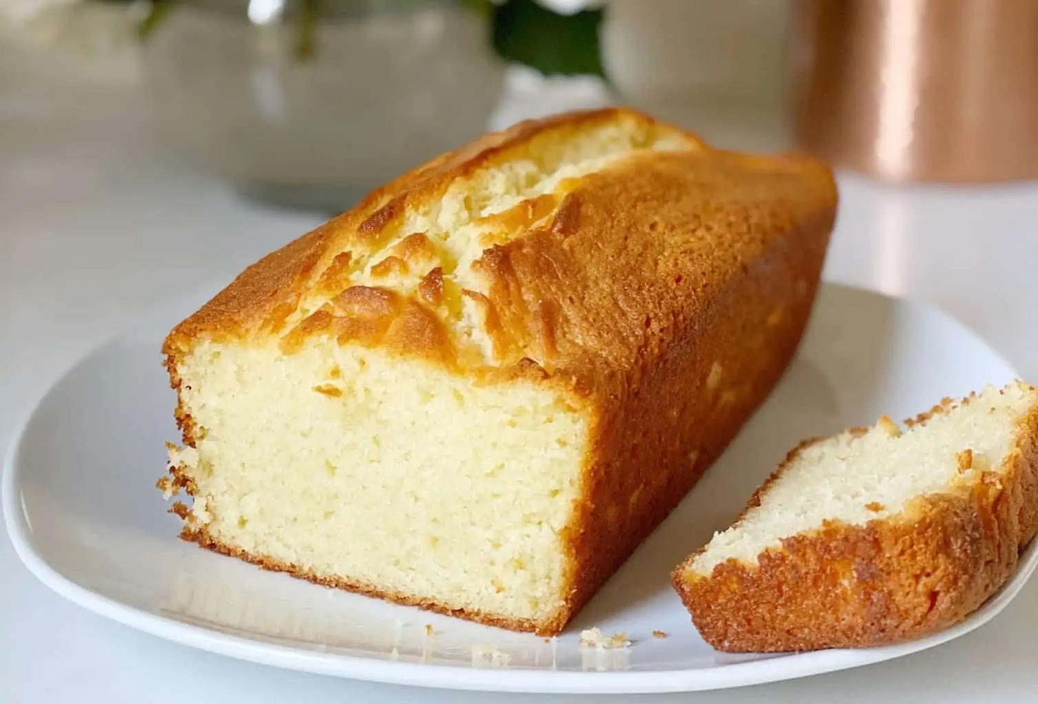  Creamy and delectable, this yogurt pound cake is a must-try!