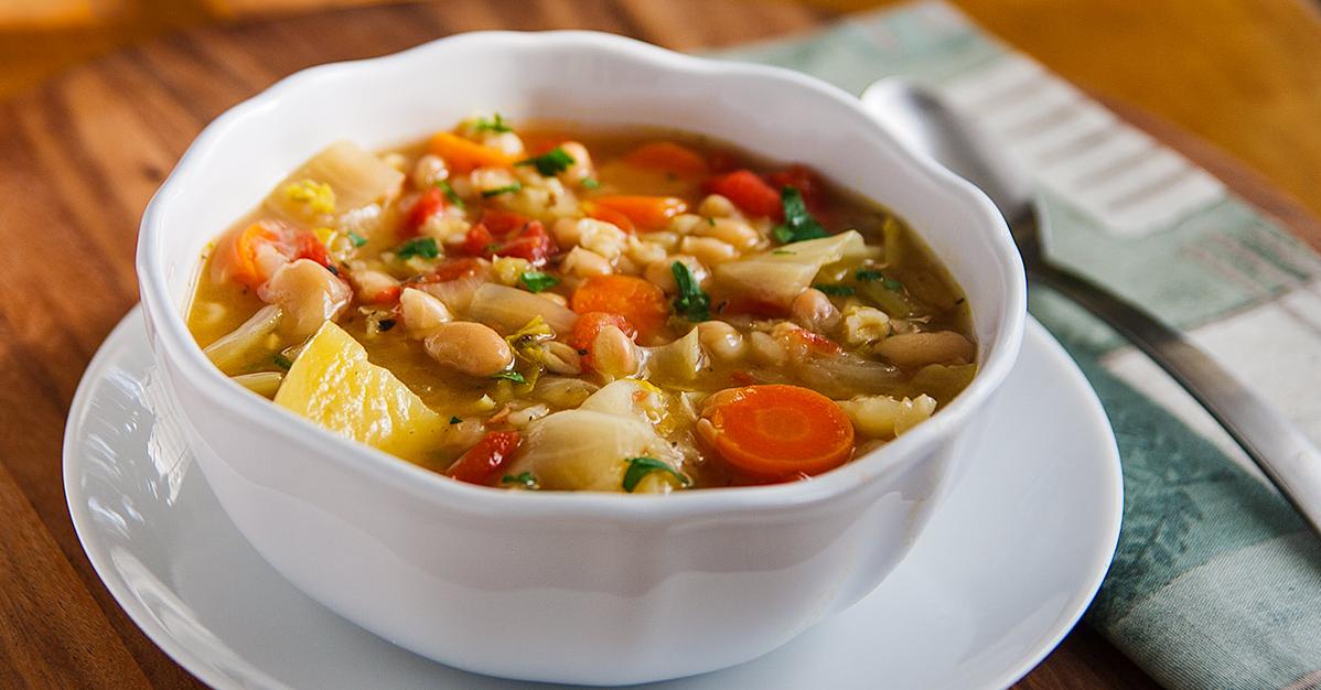 Hearty Irish White Bean & Cabbage Soup Recipe