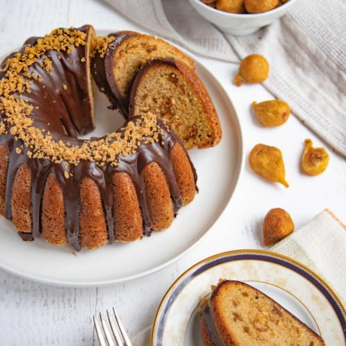  Dive into the goodness of figs in every bite of this cake.
