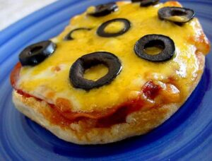 English Muffin Pizza