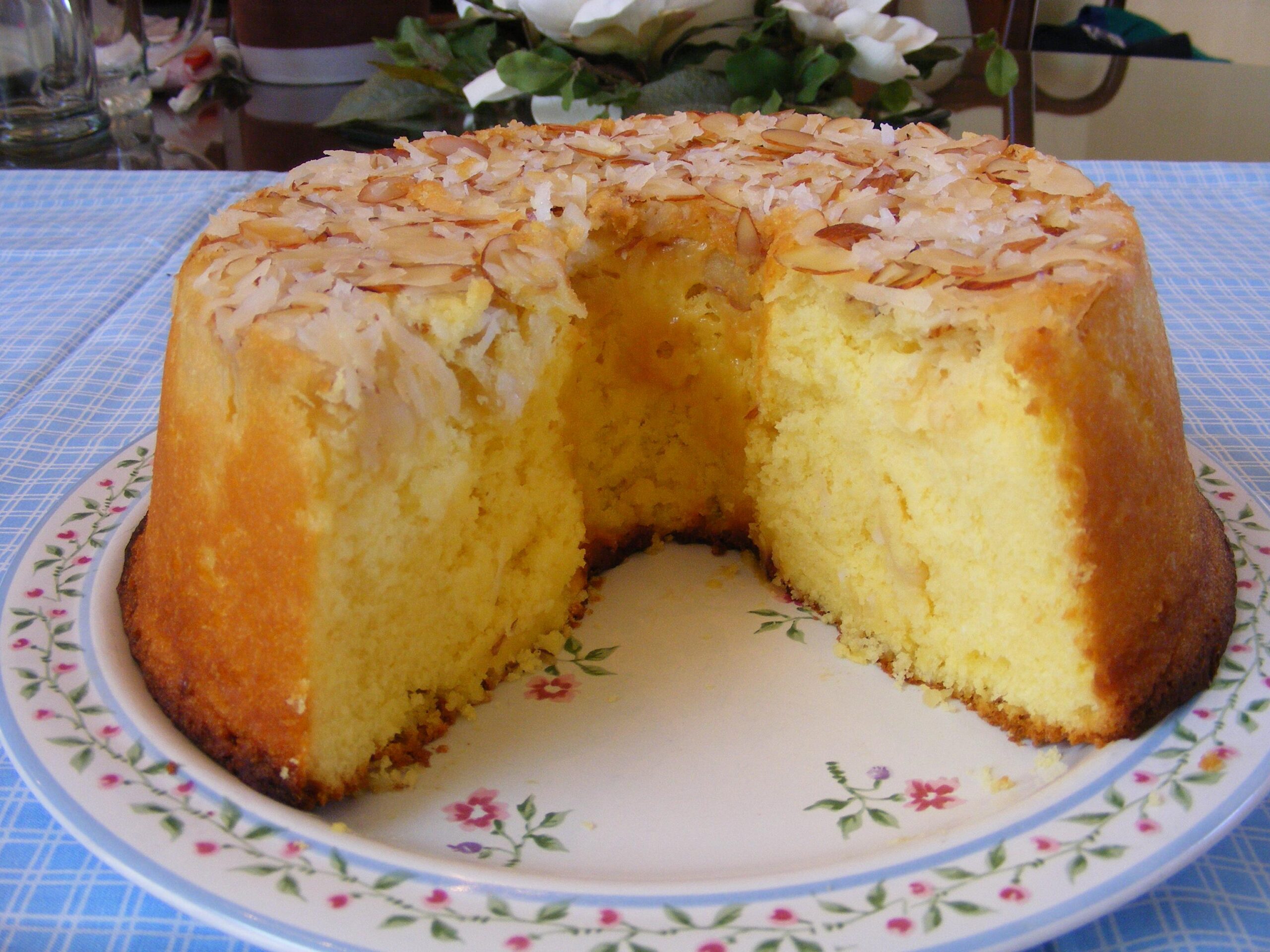  Get ready to indulge in this scrumptious Pineapple-Nut Pound Cake!