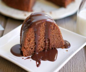 Hot Chocolate Sauce over Pound Cake