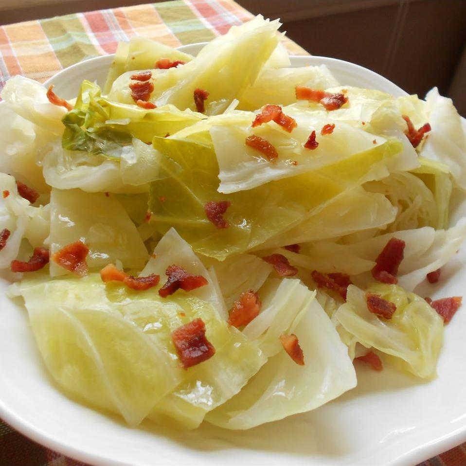 Hearty and Healthy Irish Braised Cabbage Recipe