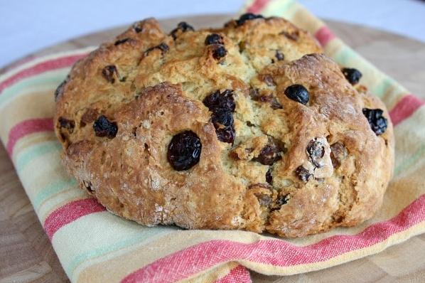  Irish or not! This raisin soda bread is a MUST-TRY.