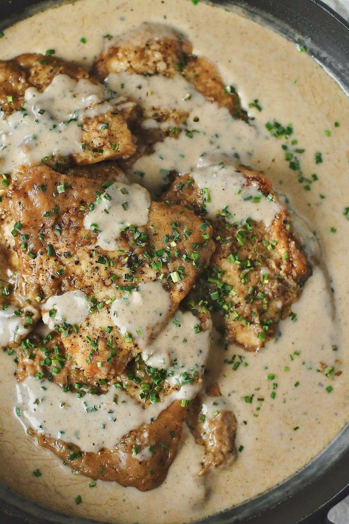 Juicy, tender chicken in a rich and velvety sauce.