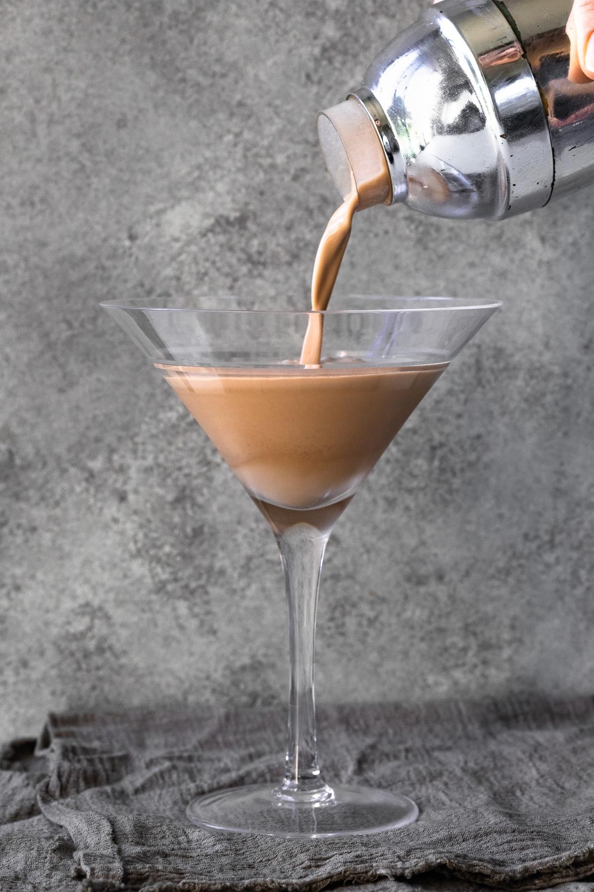  Kick back with a glass of homemade Irish cream and bask in the rich, creamy goodness.