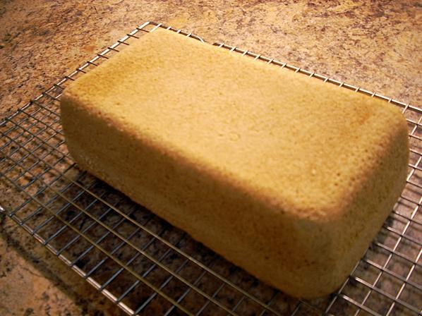  Lemon Coconut Pound Cake: A vegan twist on the classic recipe!