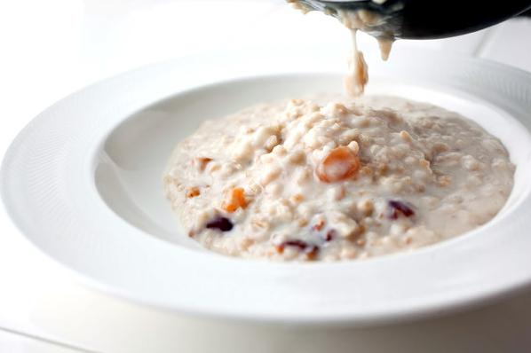 Oatmeal that's anything but bland!
