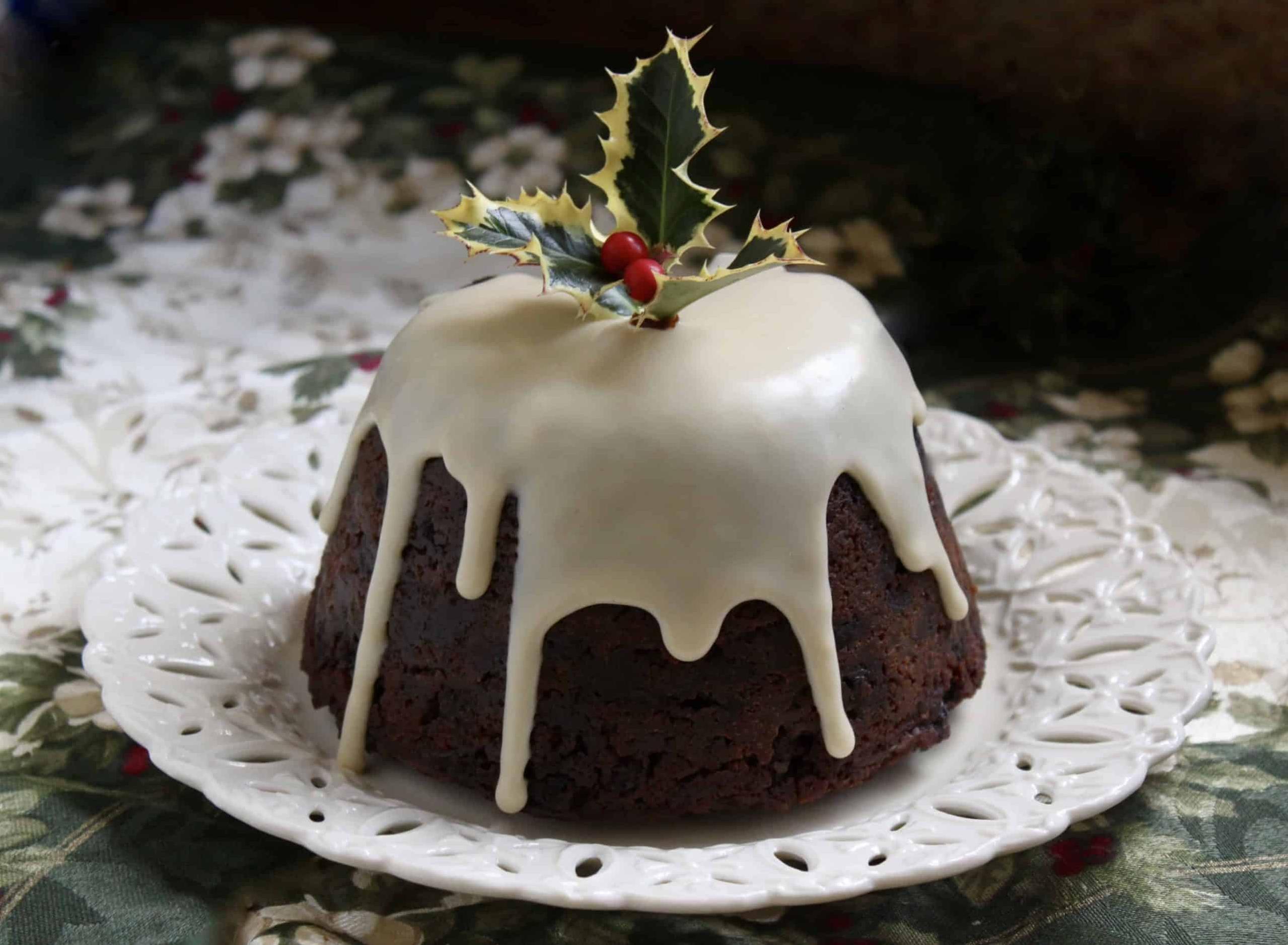  Our English Christmas pudding is made with the finest ingredients to ensure a taste that is both authentic and delicious.