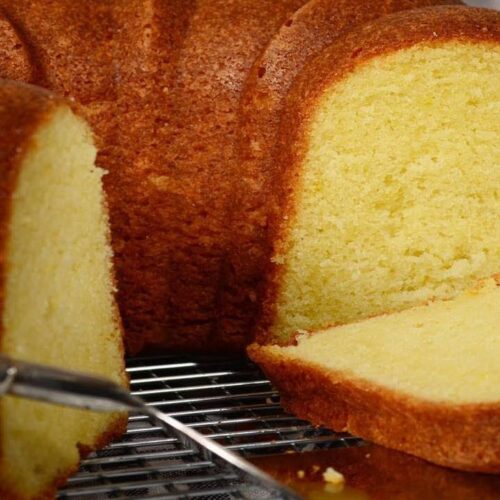 Pound Cake (With Cream Cheese)