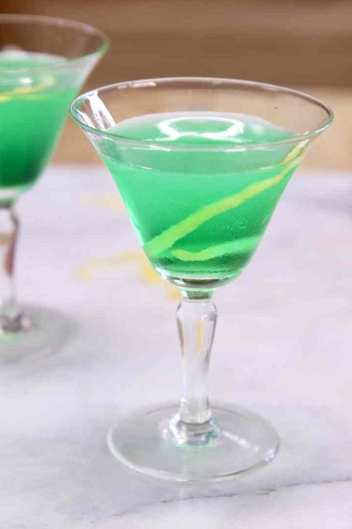  Shake, stir, and sip your way through this delicious martini recipe.