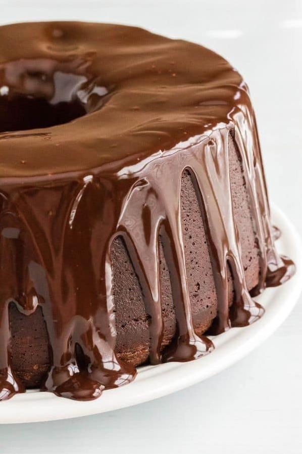 Simple Chocolate Sour Cream Pound Cake