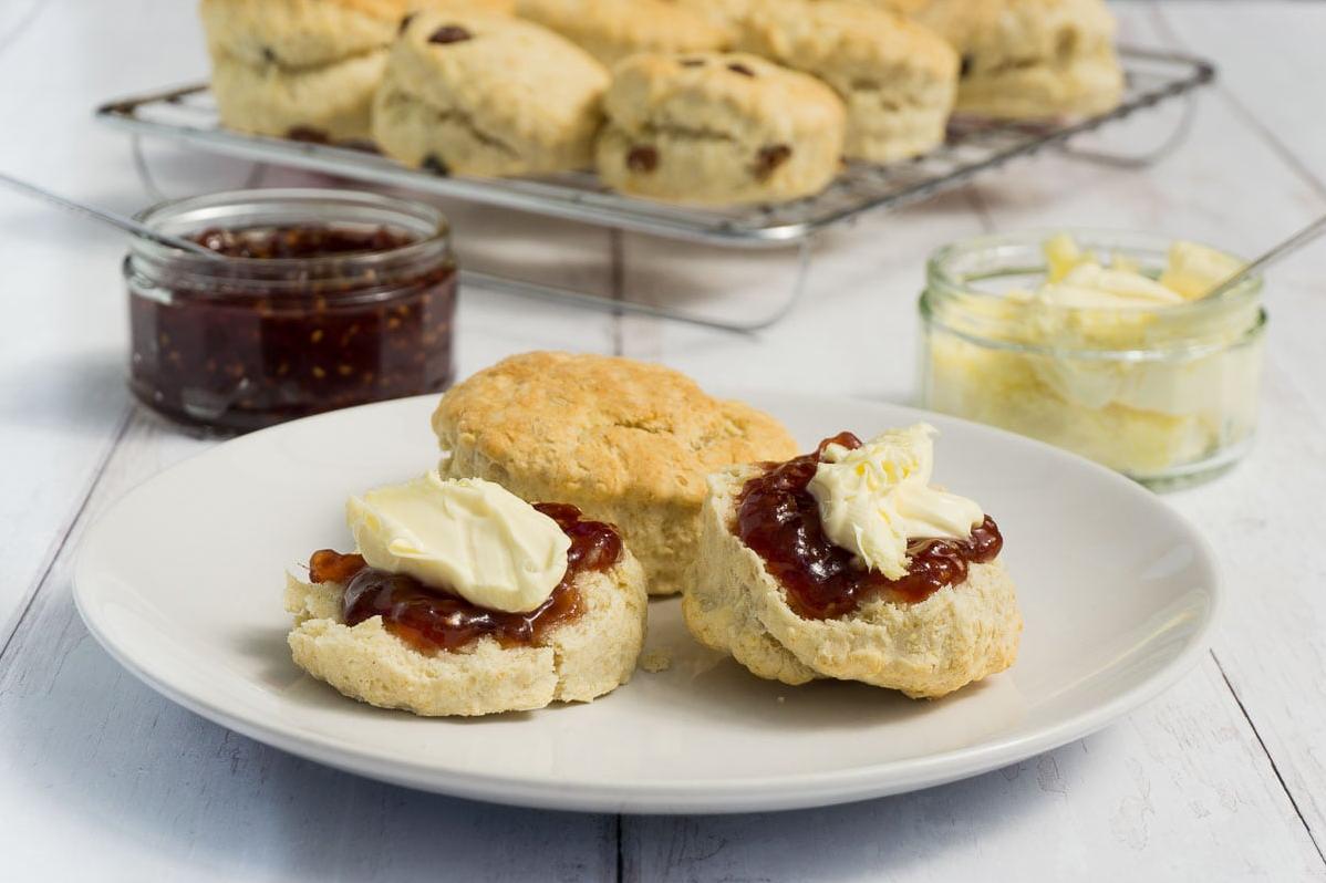  Spread some clotted cream and raspberry jam and voilà! A delicious tea time treat.