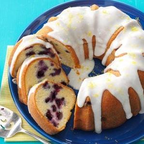  Summer just got sweeter with this blueberry-peach delight.