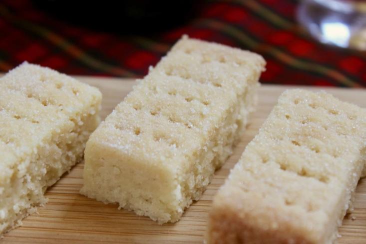 Sure, here are 11 captions for the English Shortbread recipe: