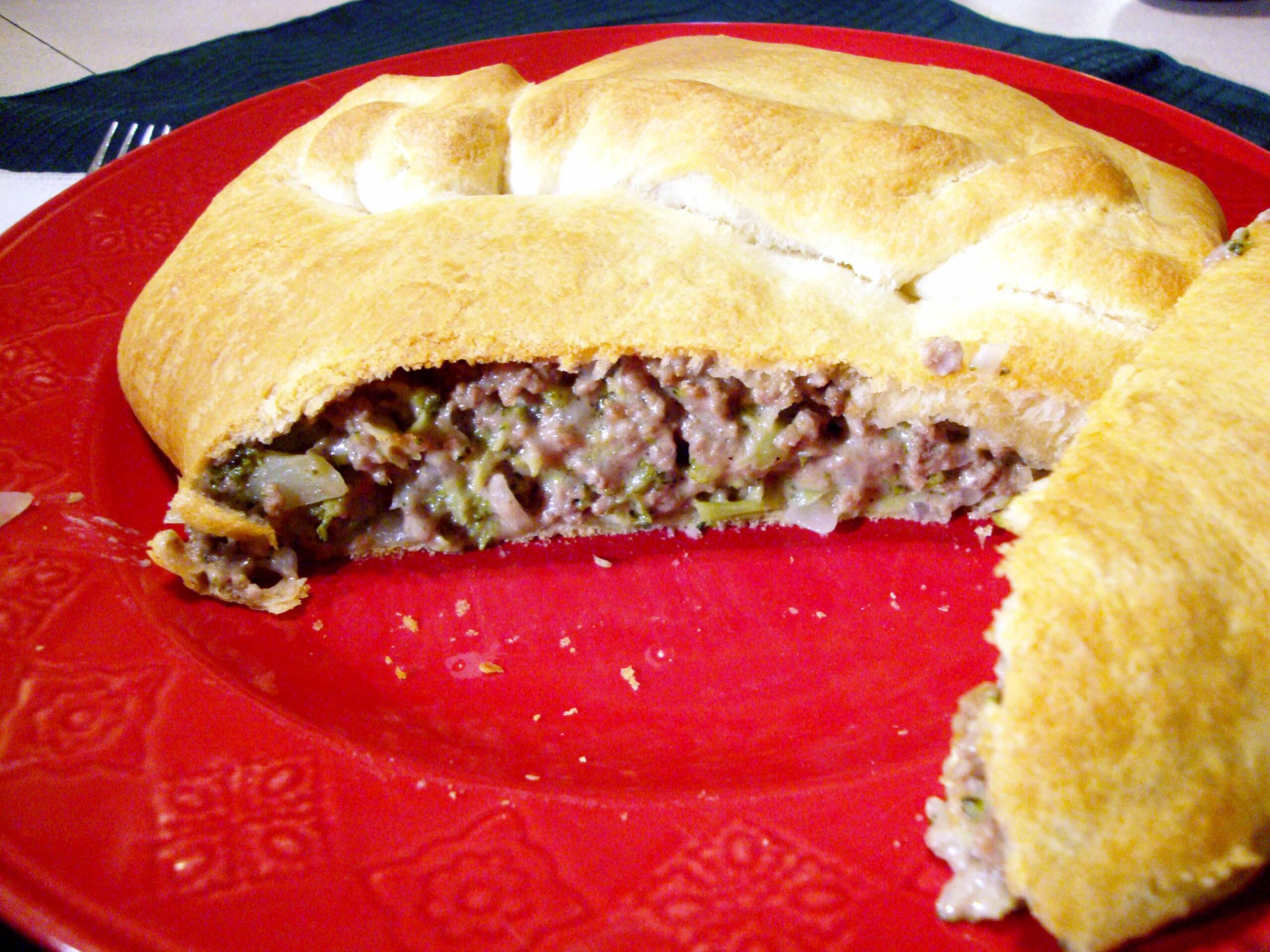  The combination of savory beef and fresh broccoli creates a delicious and hearty filling for the Wellington.