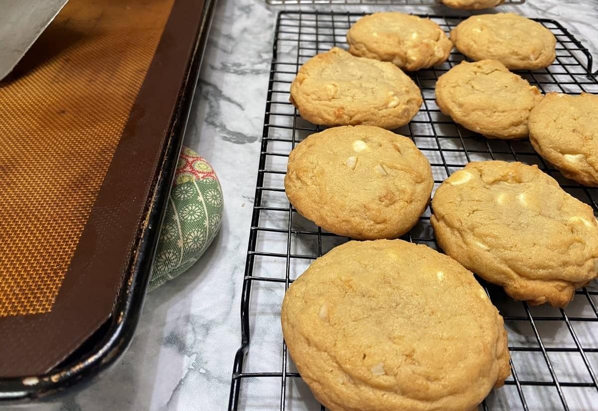  The distinctive flavor of Irish cream adds a special richness to these cookies