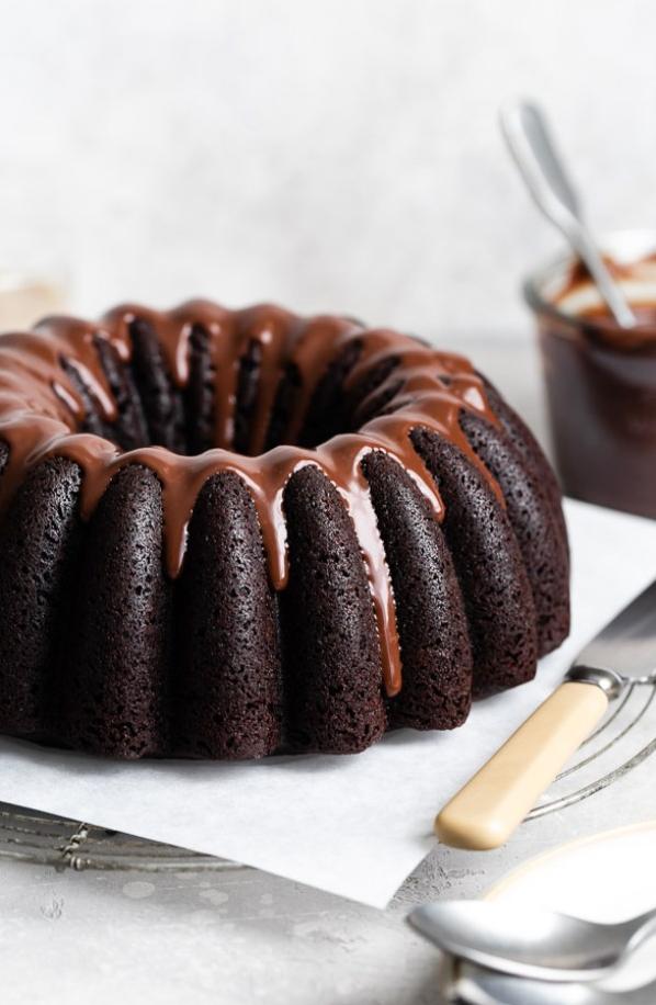 The glaze on this cake will make you swoon