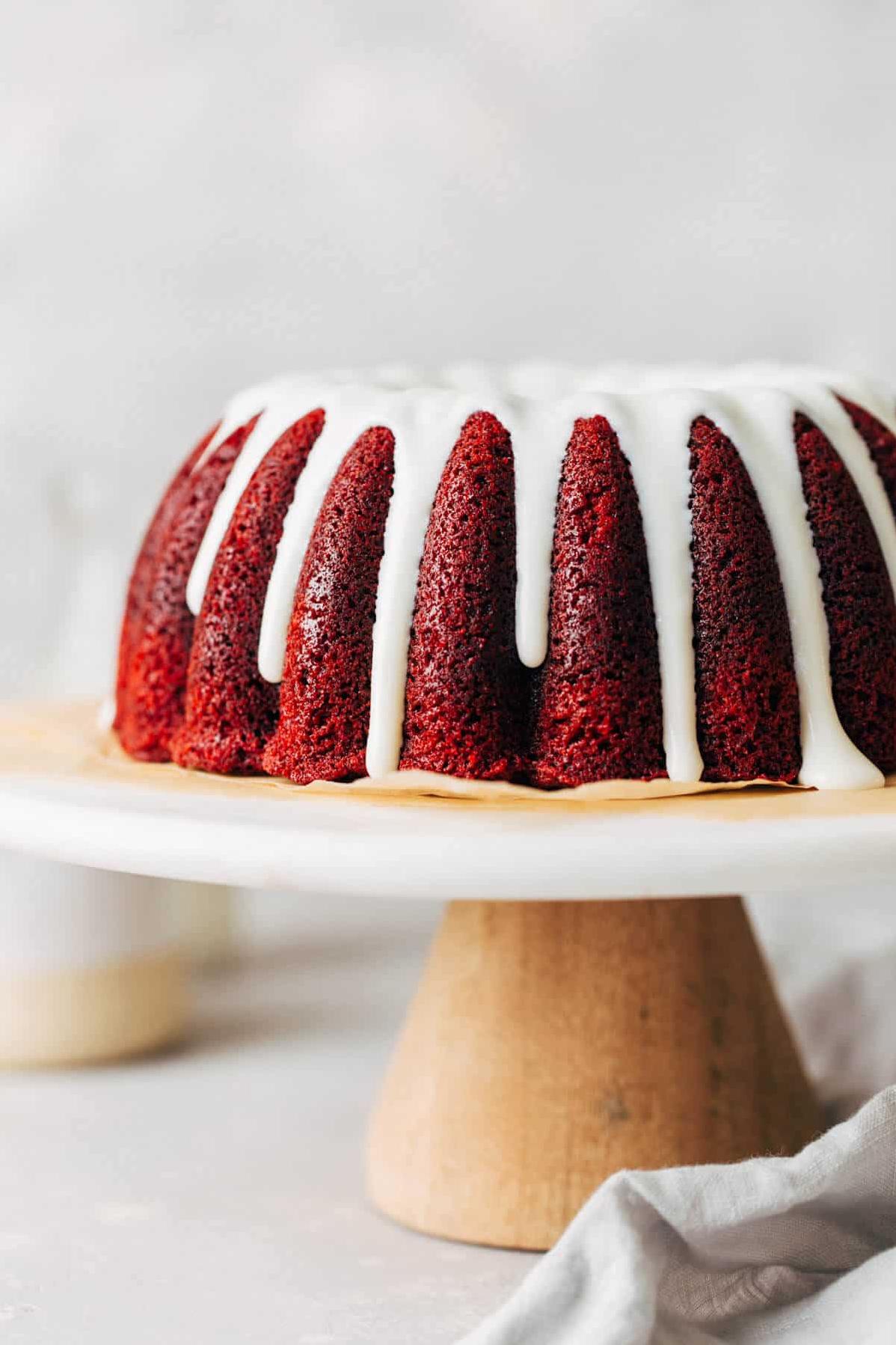  The moist and velvety texture of the cake will have you craving for more.