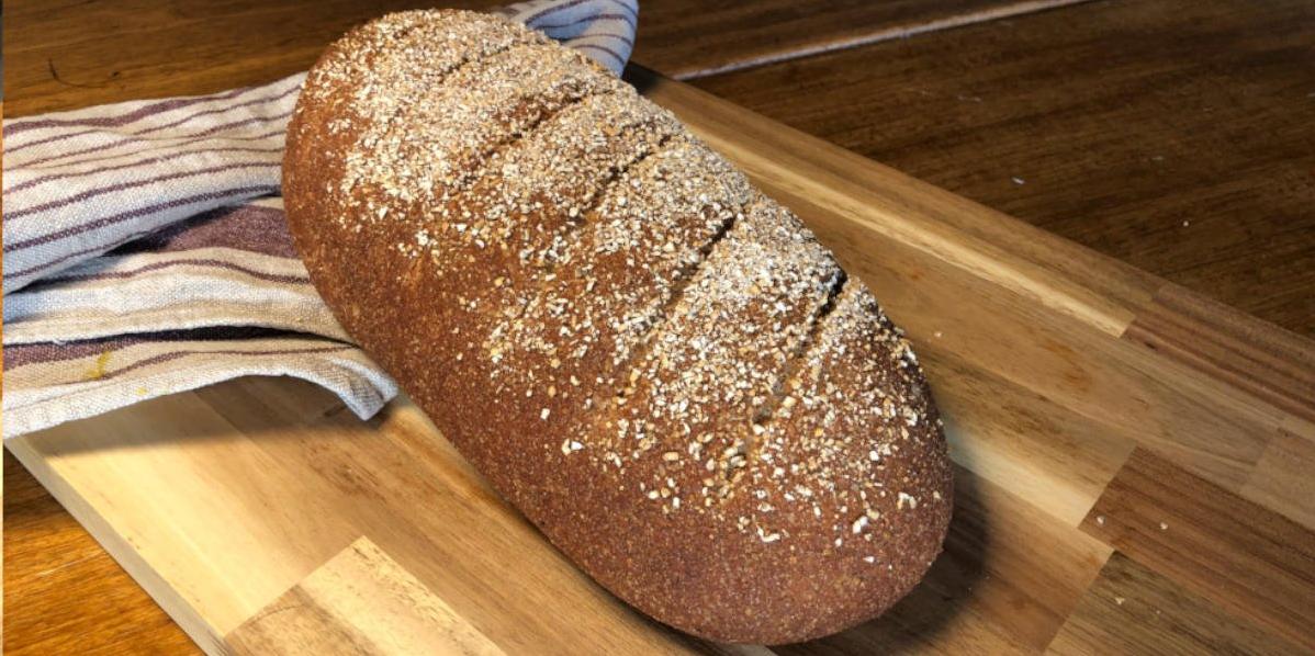  The oats and wheat bran in the bread provide a lovely, crunchy texture.