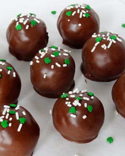  These bite-sized Irish Cream Balls make for a delicious and impressive party dessert.