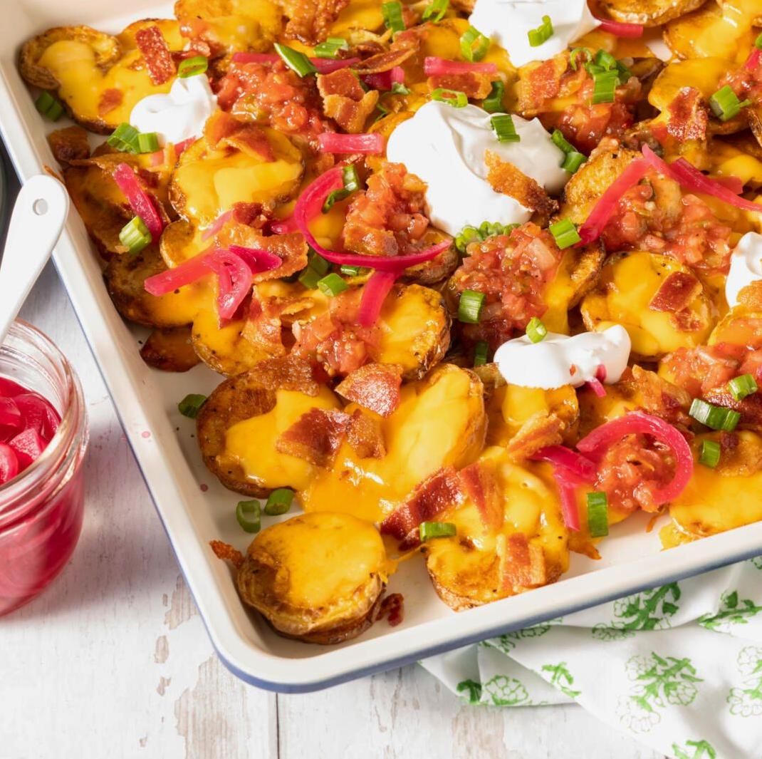  These cheesy Irish nachos are the answer to all your snacking needs!