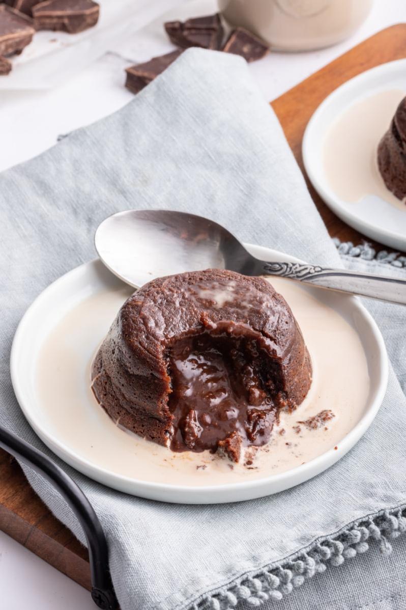  This molten chocolate cake is about to bring some serious happiness to your taste buds.
