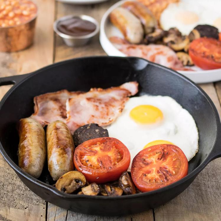 Wake up to a hearty and satisfying meal with a full English breakfast