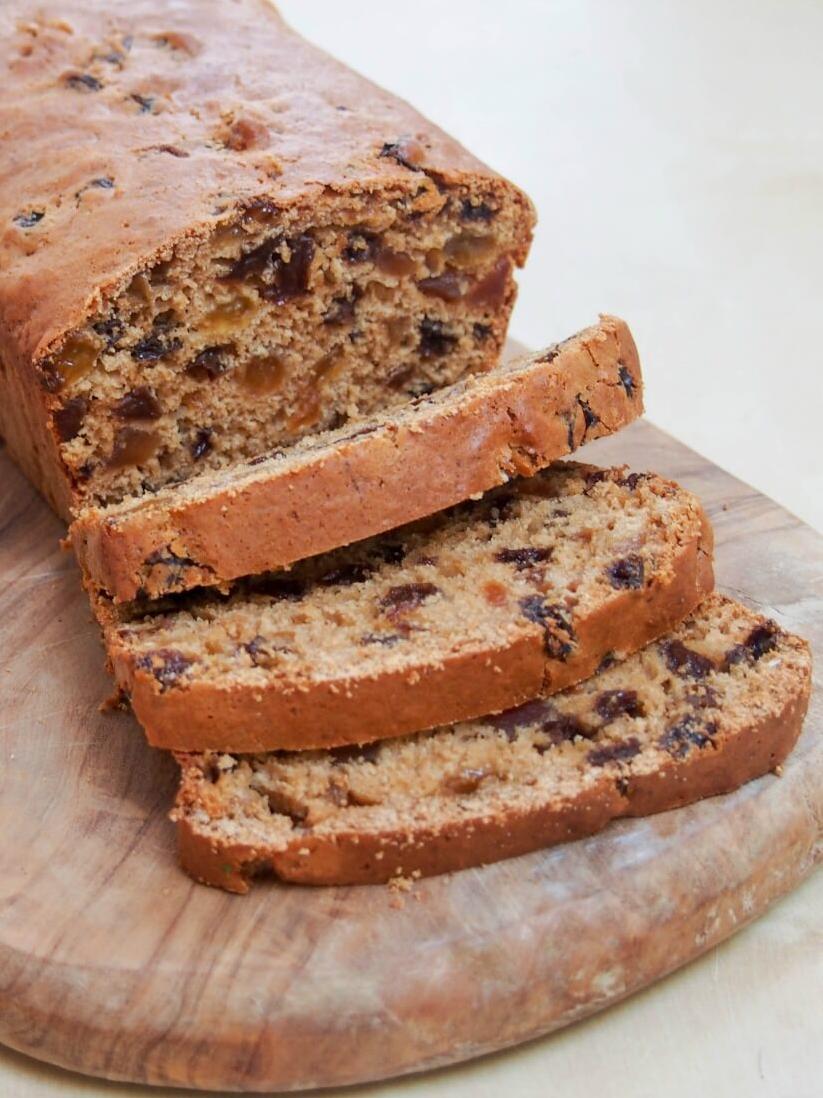  Warm and comforting, this Irish Tea Bread is perfect for a cozy afternoon.