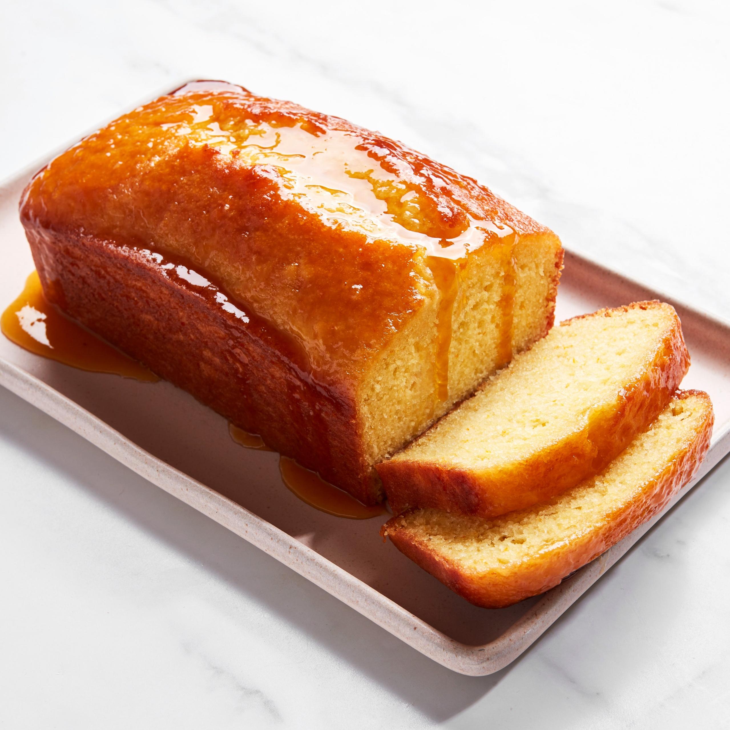  Warm, cozy and full of flavor. This Grand Marnier Pound Cake is perfect for any occasion.